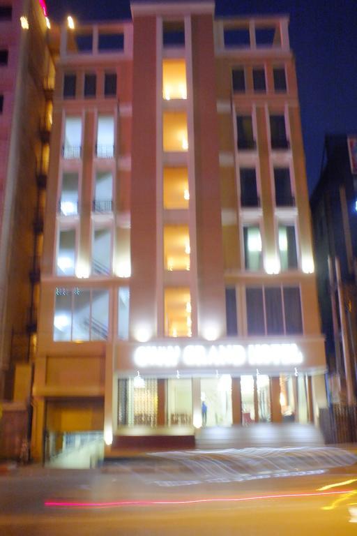 Oway Grand Hotel Mandalay Exterior foto