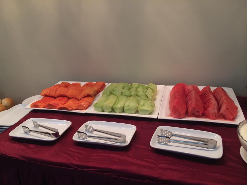 Oway Grand Hotel Mandalay Exterior foto