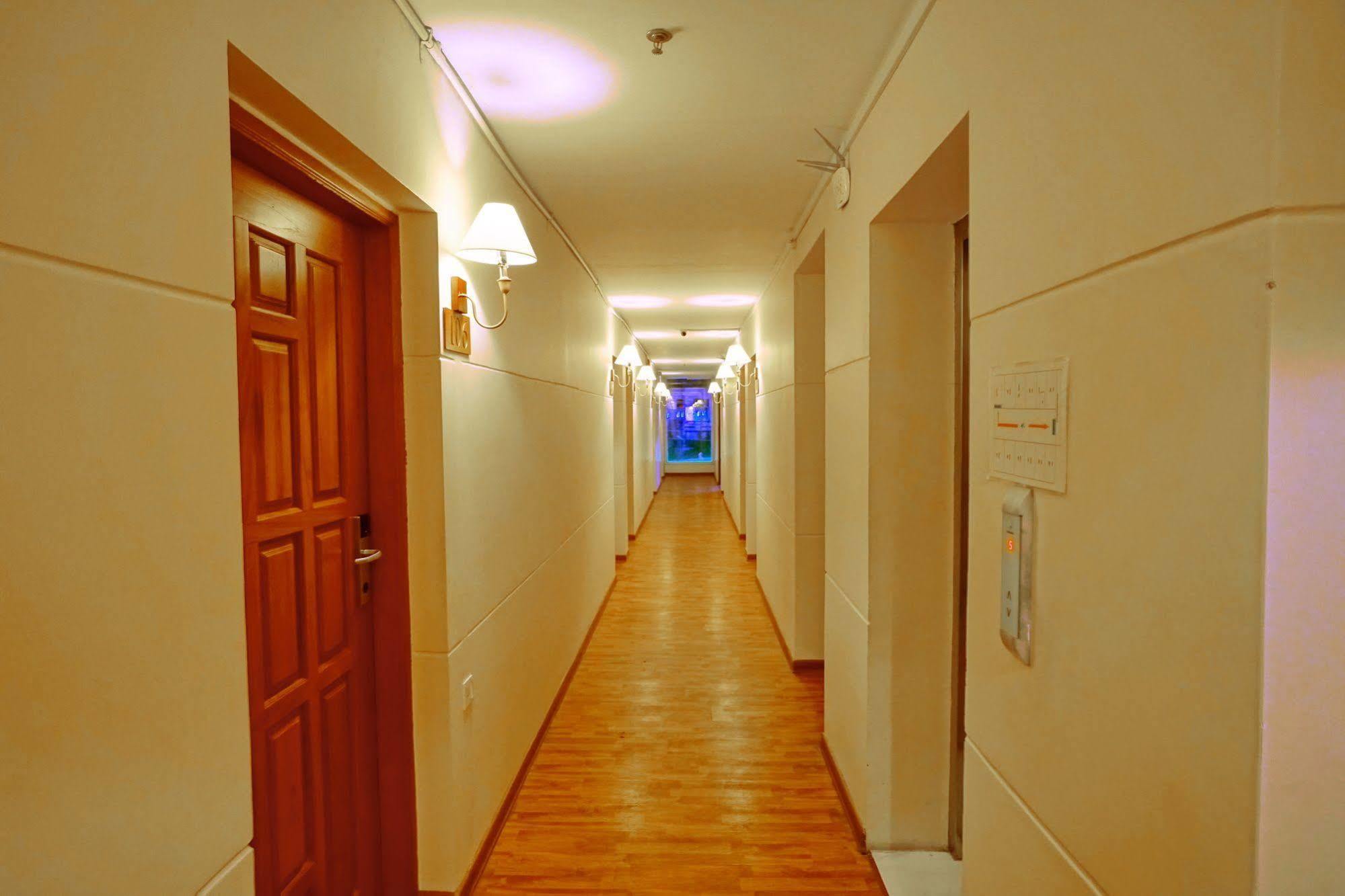 Oway Grand Hotel Mandalay Exterior foto